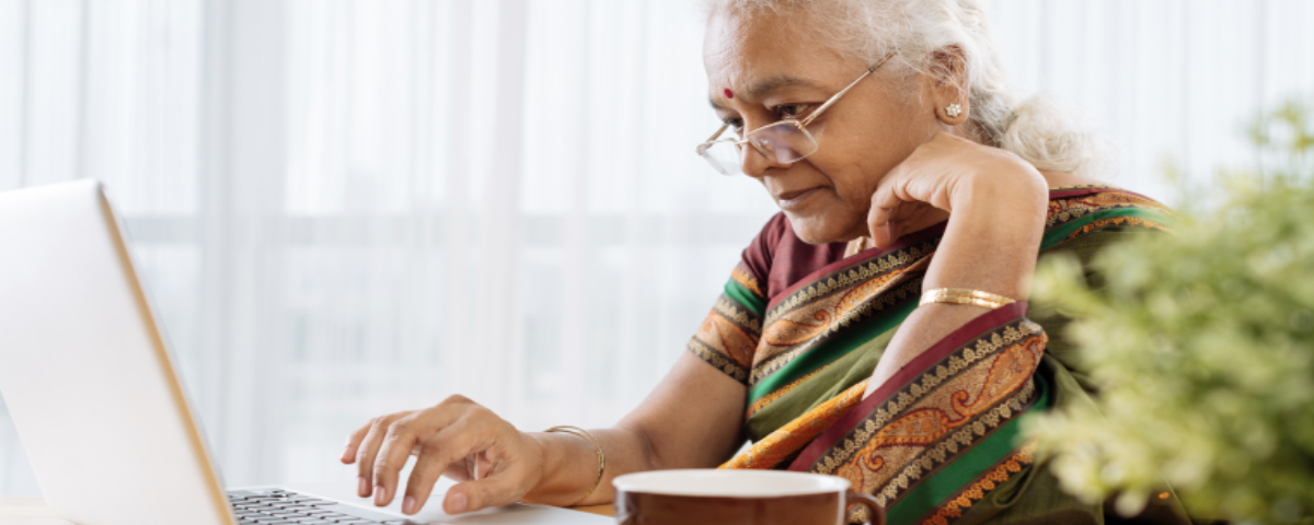 Women on laptop